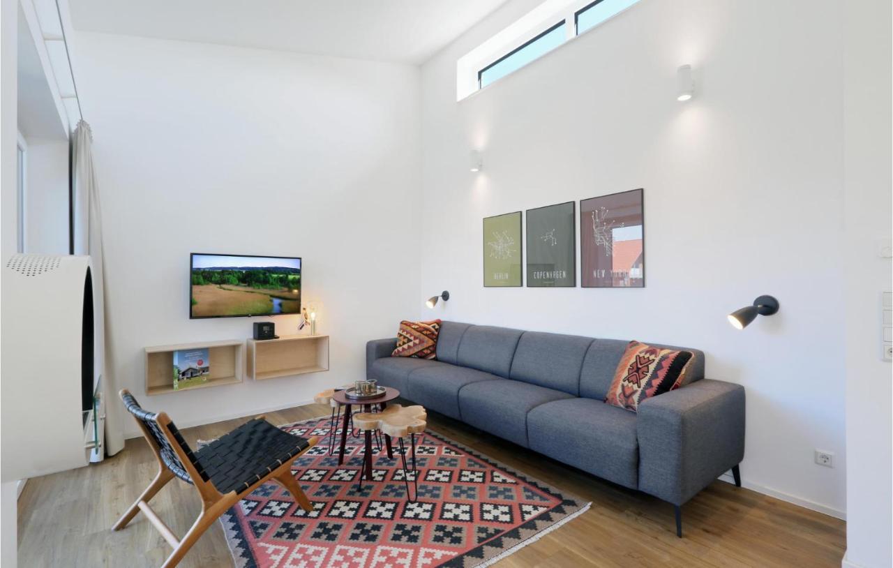Nice Home In Lembruch-Duemmer See With Sauna Екстериор снимка