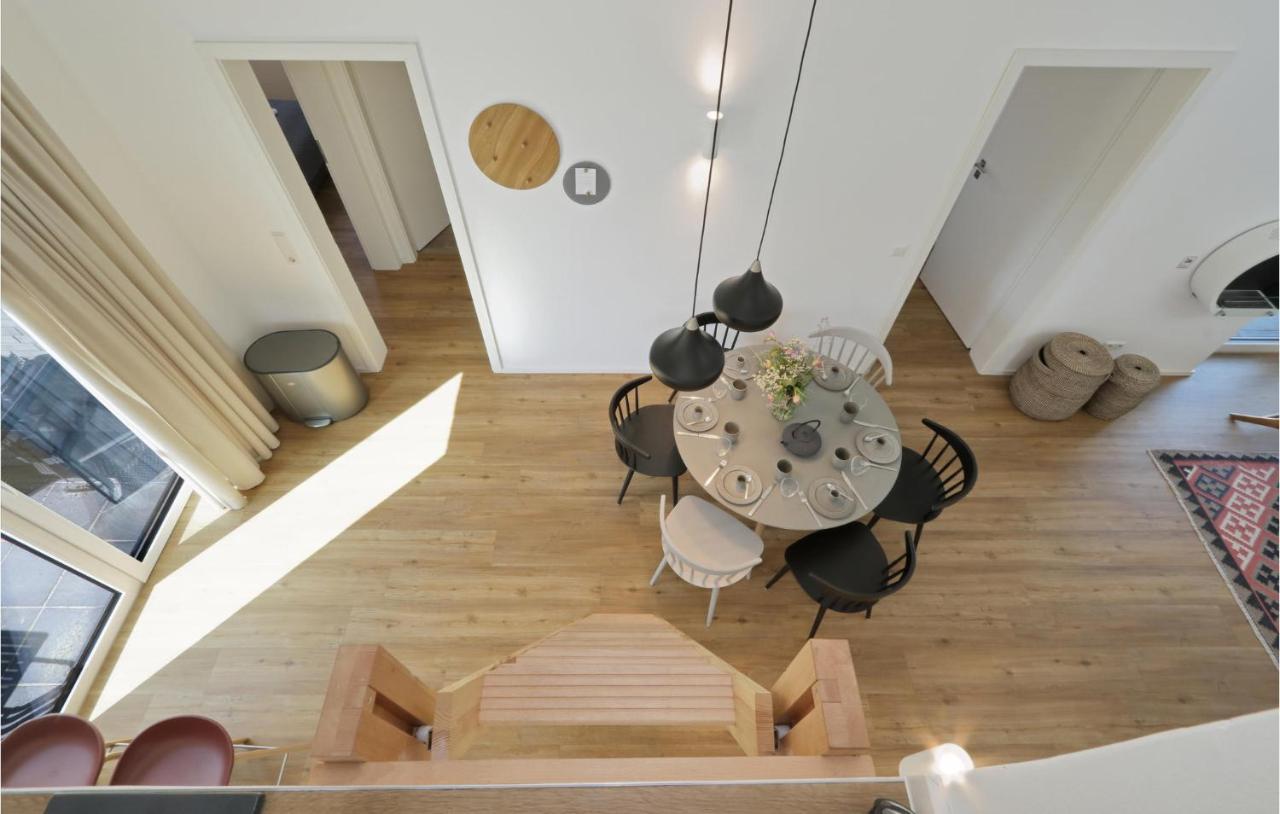 Nice Home In Lembruch-Duemmer See With Sauna Екстериор снимка